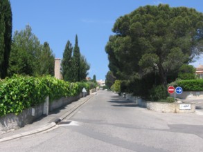 Les terrasses, une avenue de Cassis 