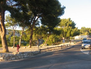 Avenue Notre Dame à Cassis 